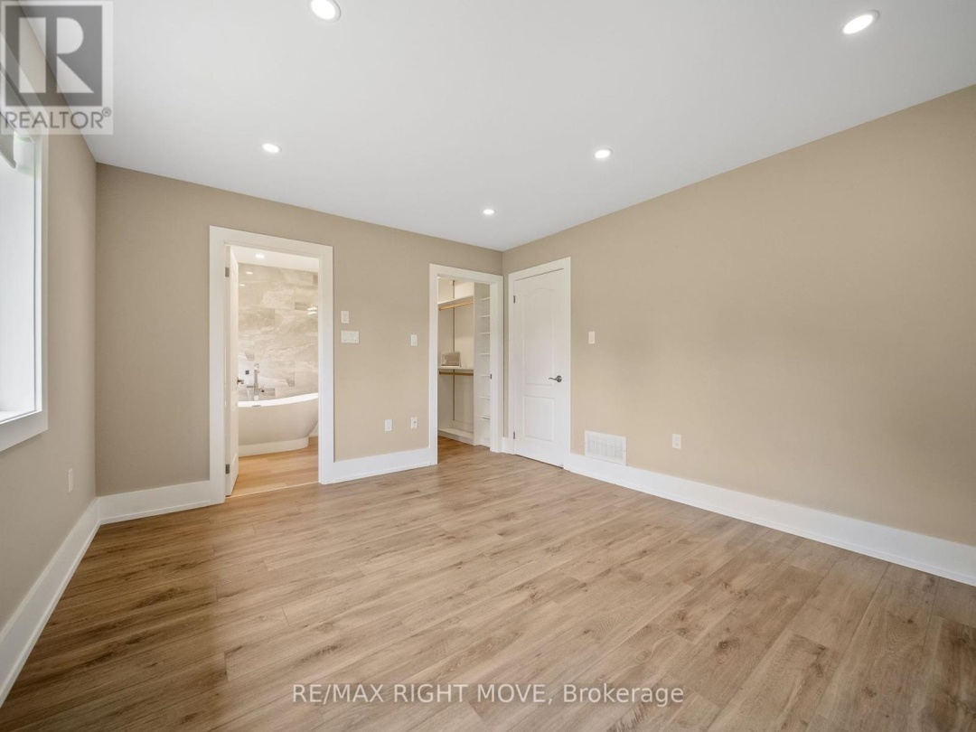 1348 HAWK RIDGE CRESCENT, 