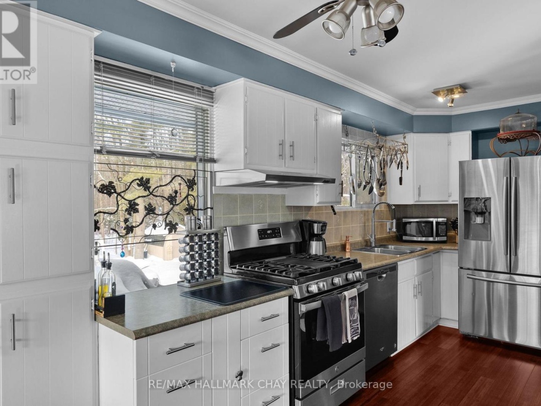 3194 Shoreview Drive, Severn