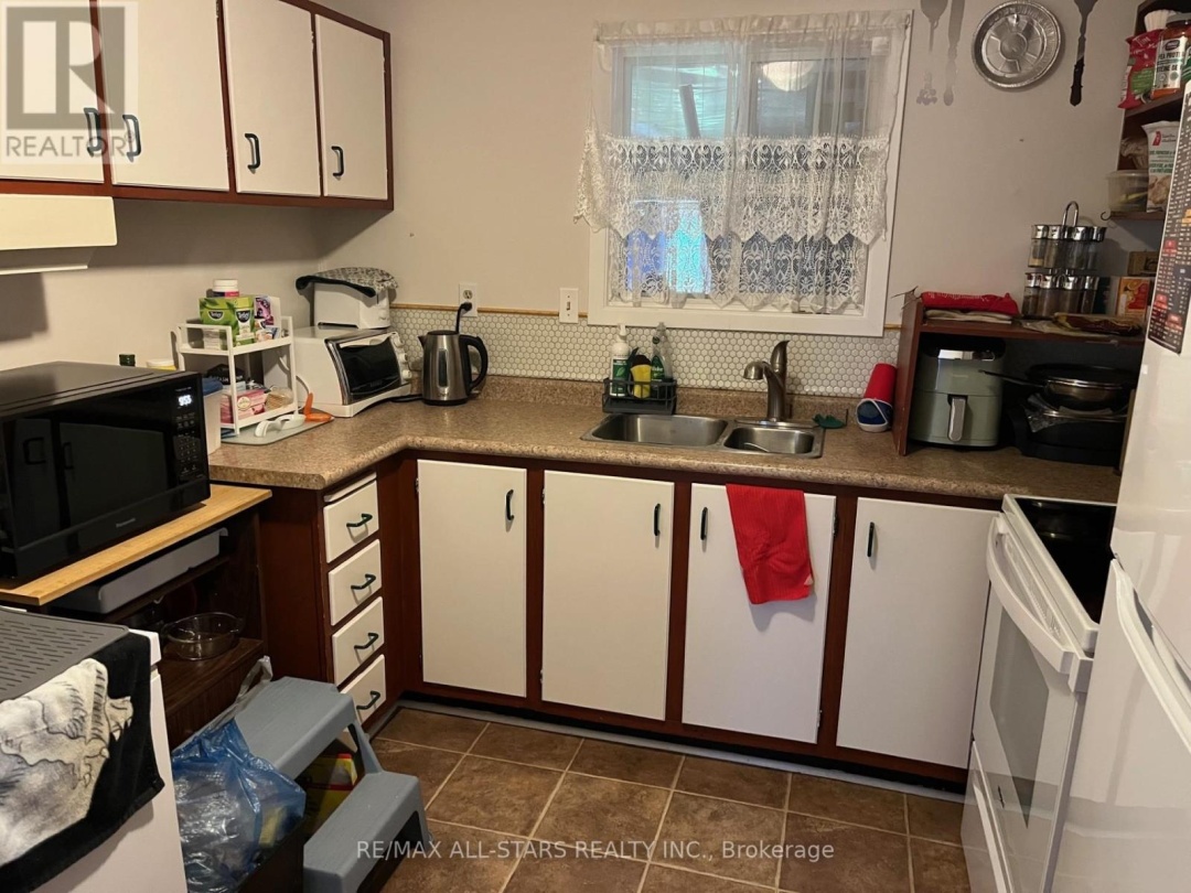 1225 SPRING VALLEY ROAD, 