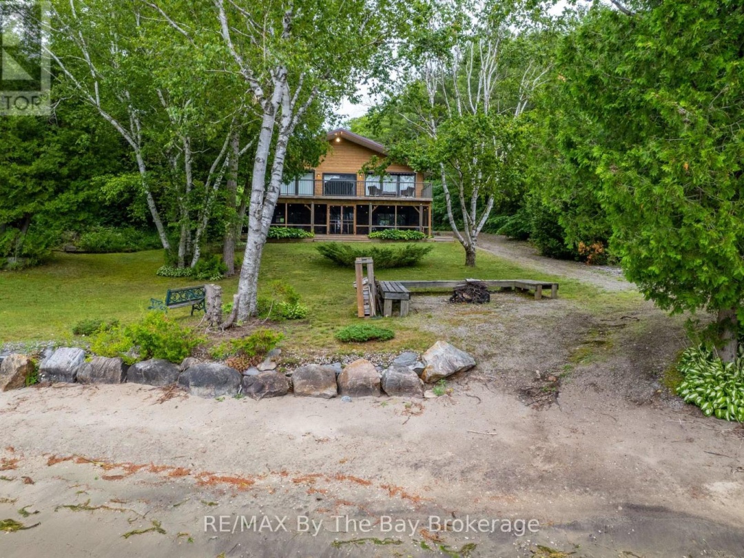4018 ISLAND 980 / DEER ISLAND, Georgian Bay