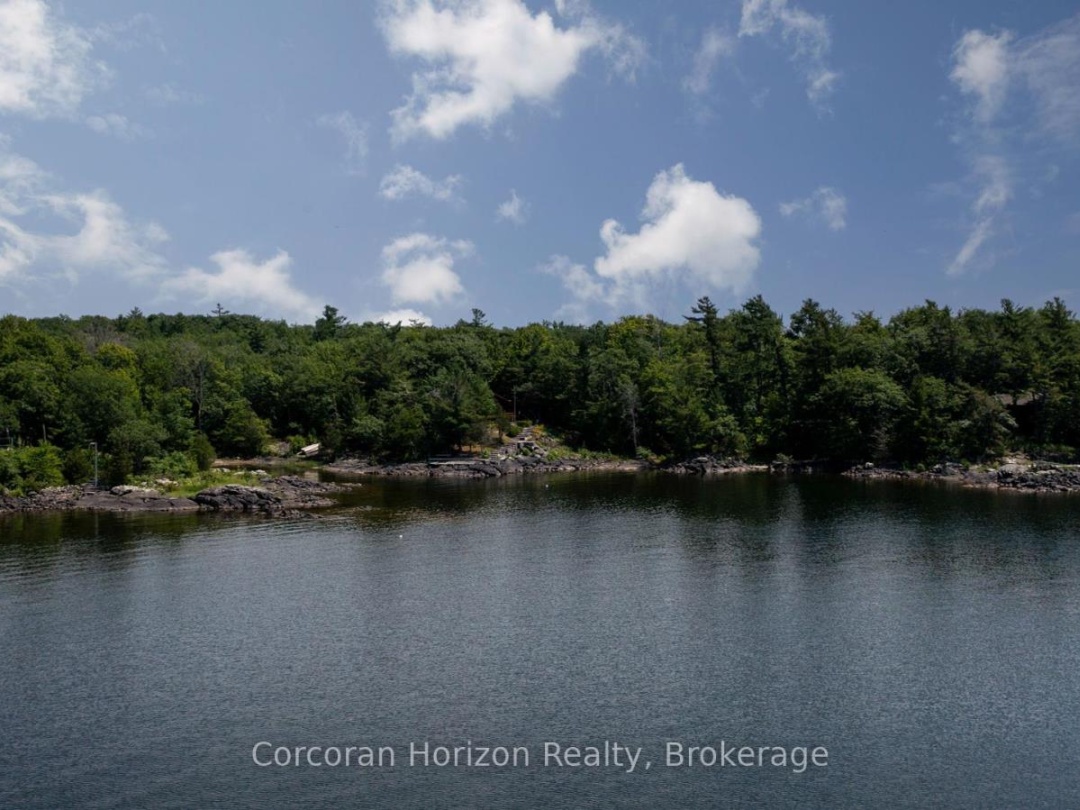 471 NORTH SHORE RD, 