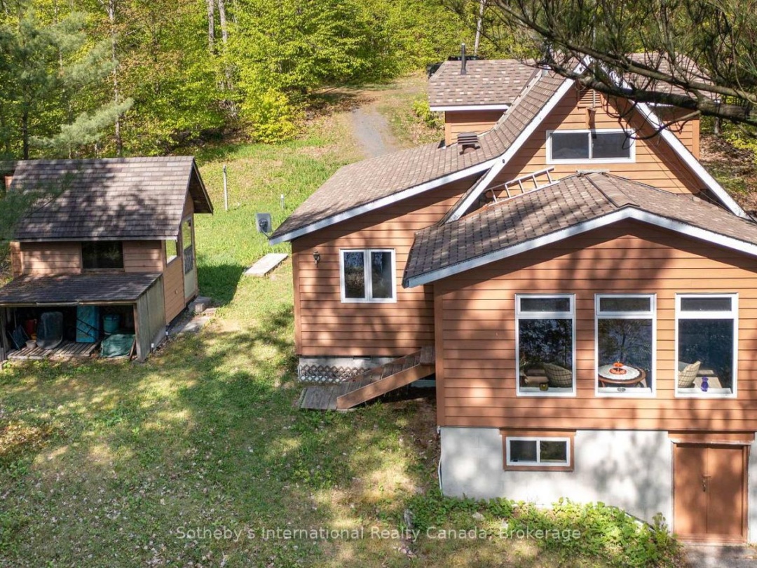 14 Burnegie Lane, Otter Lake