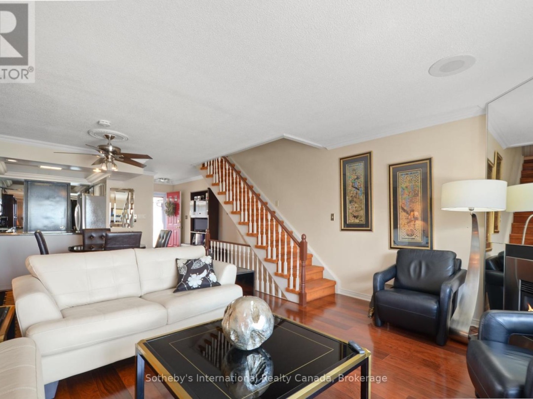5 1 Olive Crescent, Lake Simcoe
