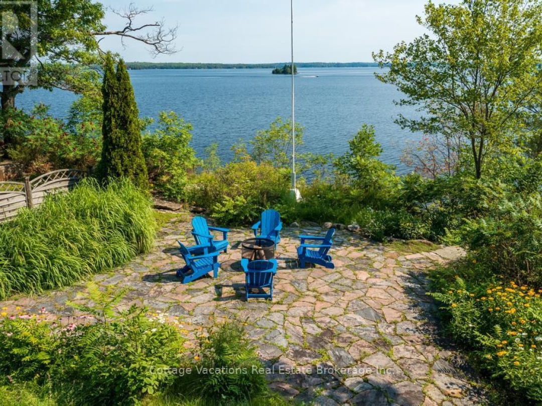 1016 Lawland Heights Road, Lake Muskoka