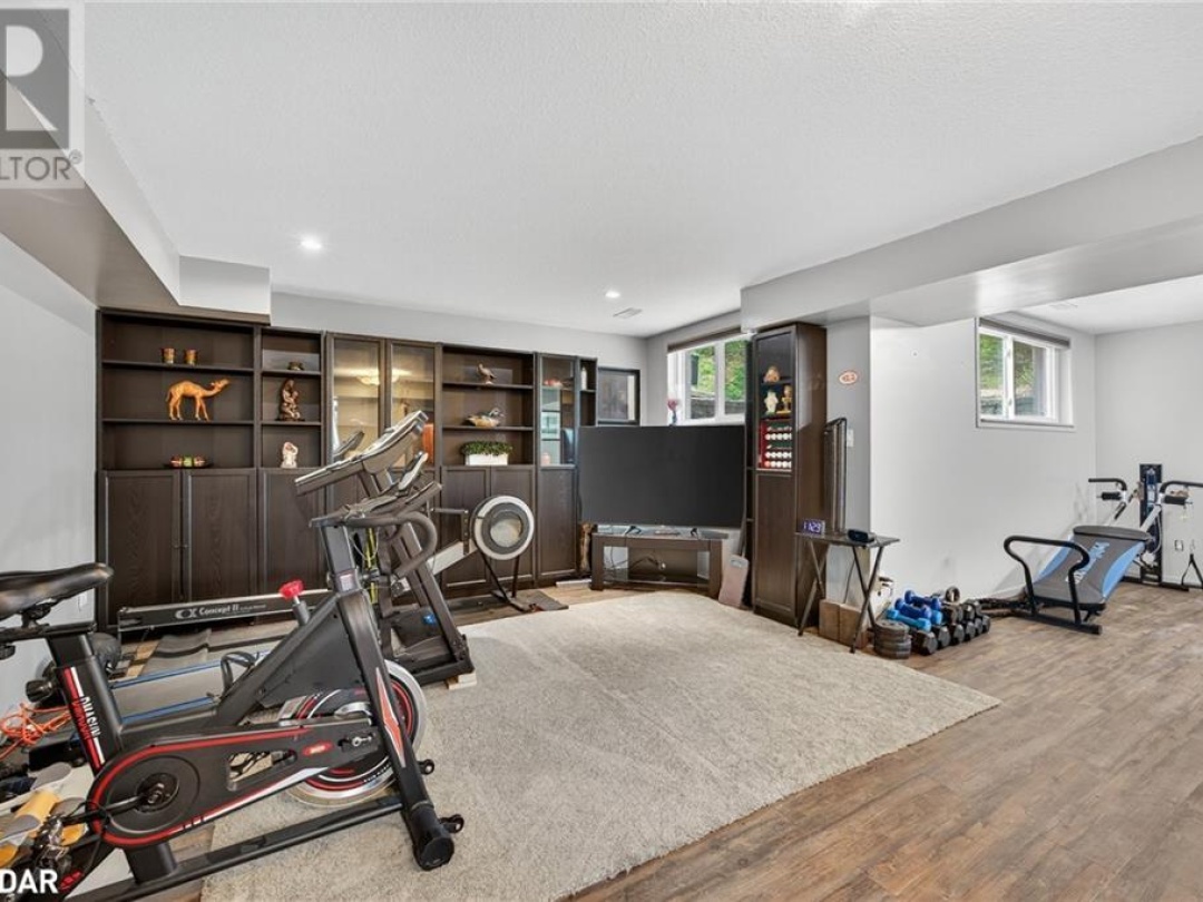 11 SUMAC Crescent, 