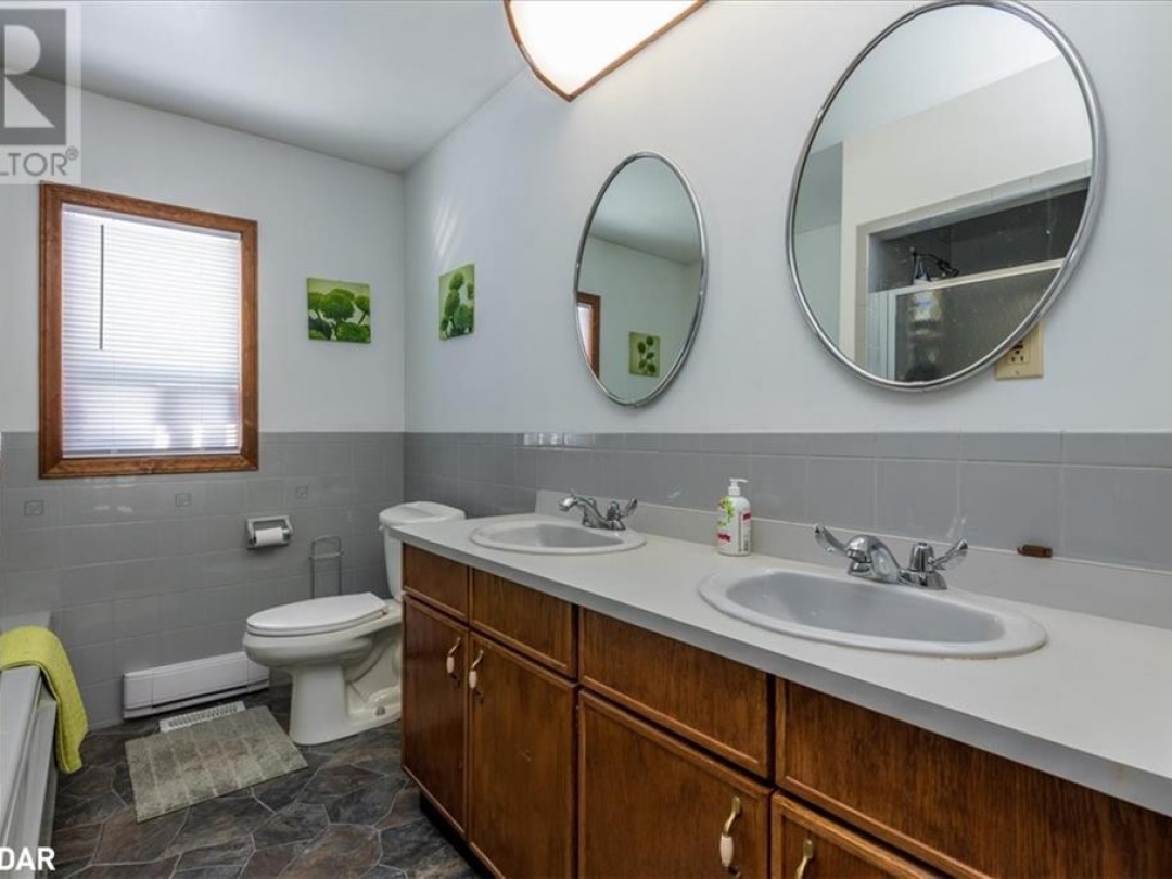 4051 GLEN CEDAR Drive, Lake Simcoe