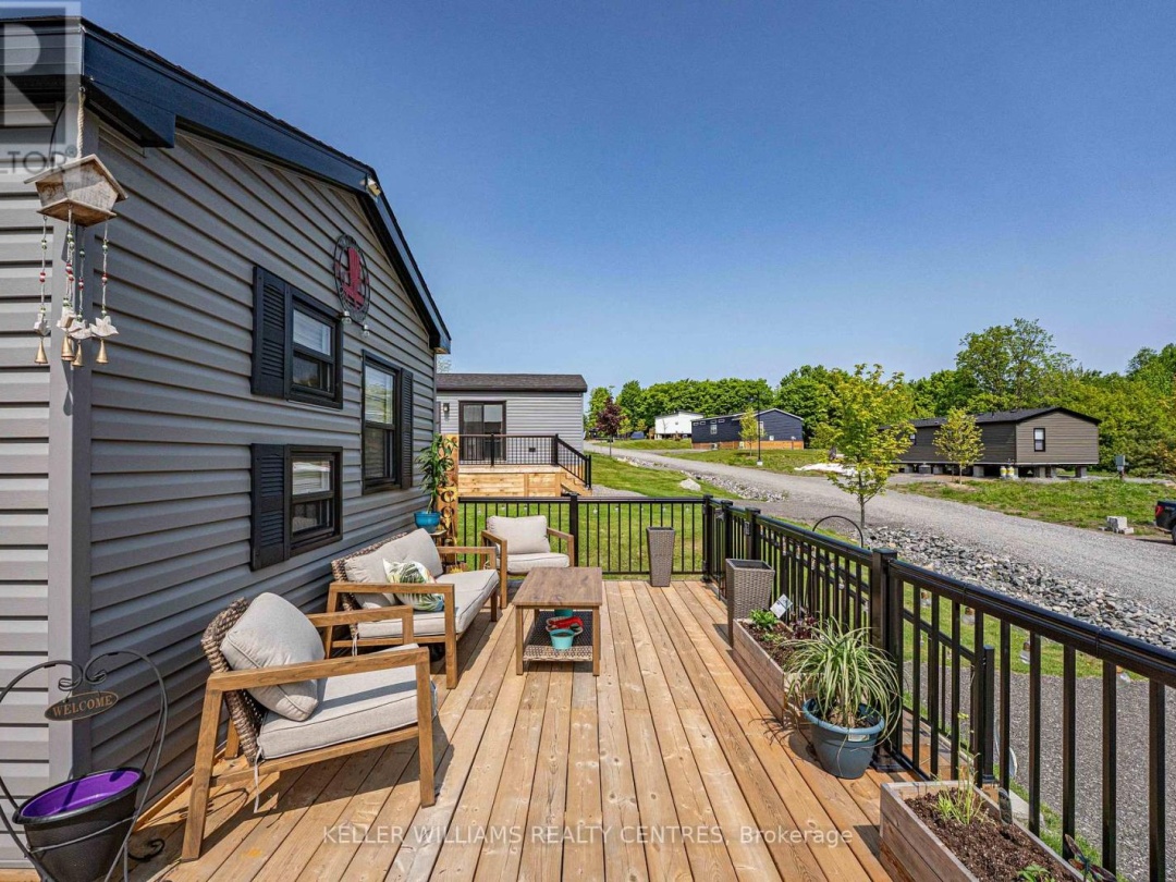 #38 Lakeridge 1047 Bonnie Lake Camp Road, Bracebridge (Macaulay)
