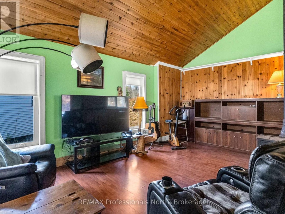 2179 SOUTH LAKE ROAD, 