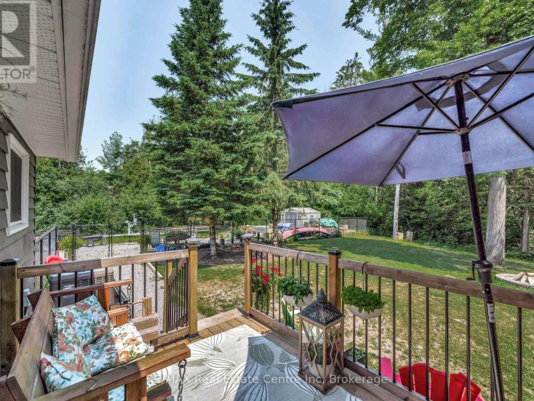 33 GRAHAM DRIVE, 