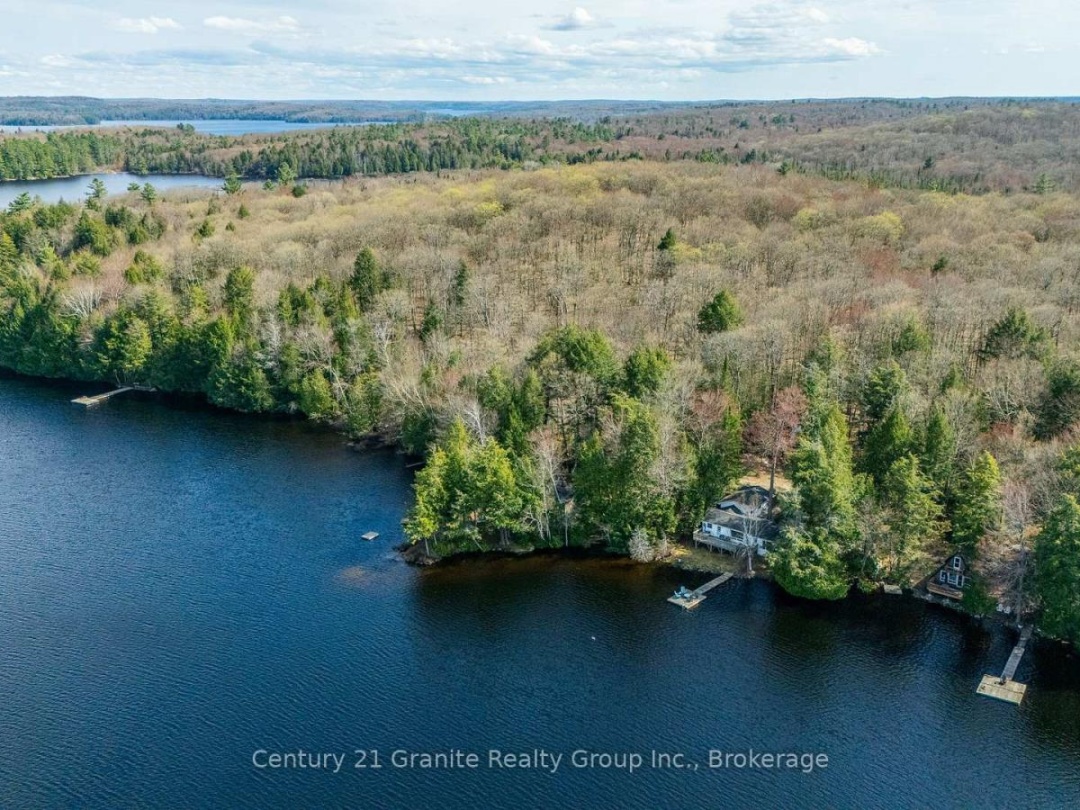 1027 Heney Trail, Big Hawk Lake
