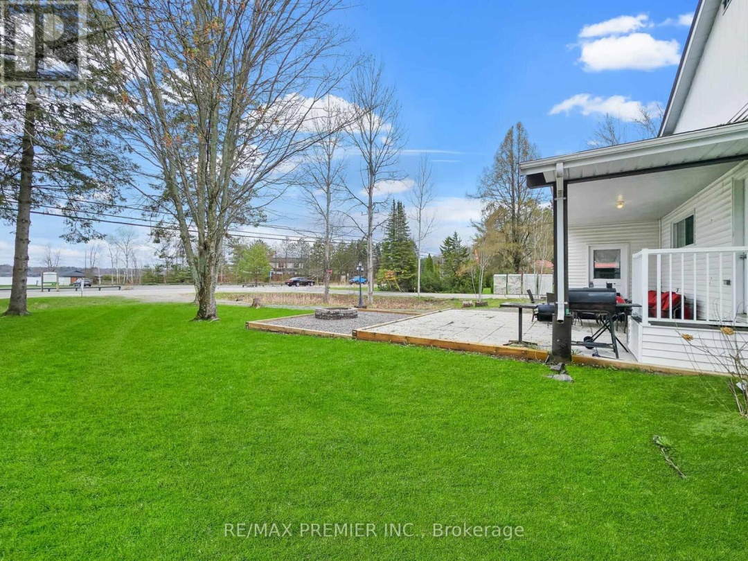 100 Readman Street, Lake Muskoka