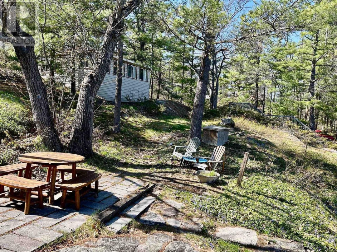 1 & 2 -1051 WIGWAM LODGE ROAD, 