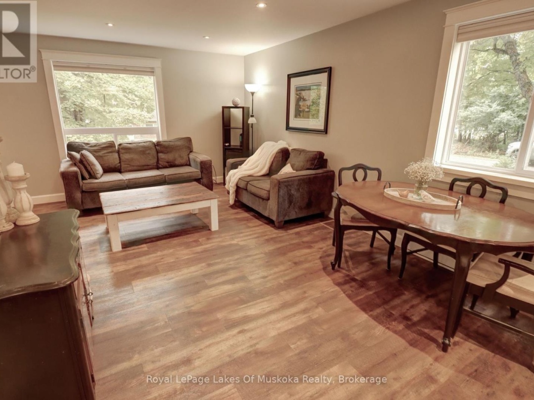 38 FLORENCE STREET W, 