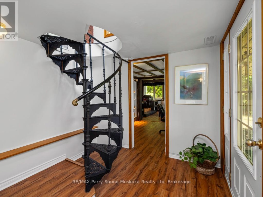 49 Bayshore Drive, Clear Lake