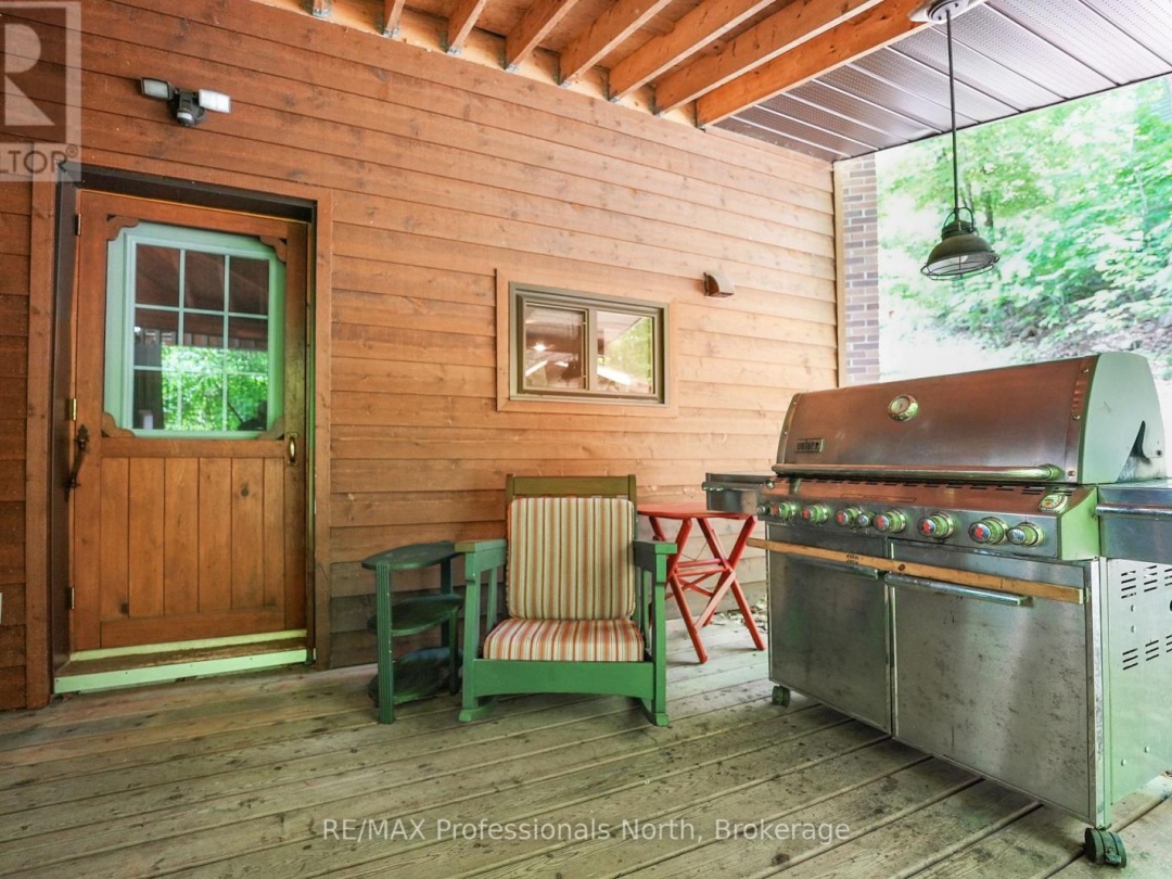 1511 WENONA LAKE ROAD, 