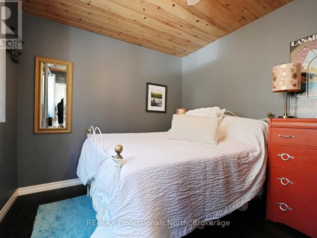 1012 Caldwell Trail, Bob Lake
