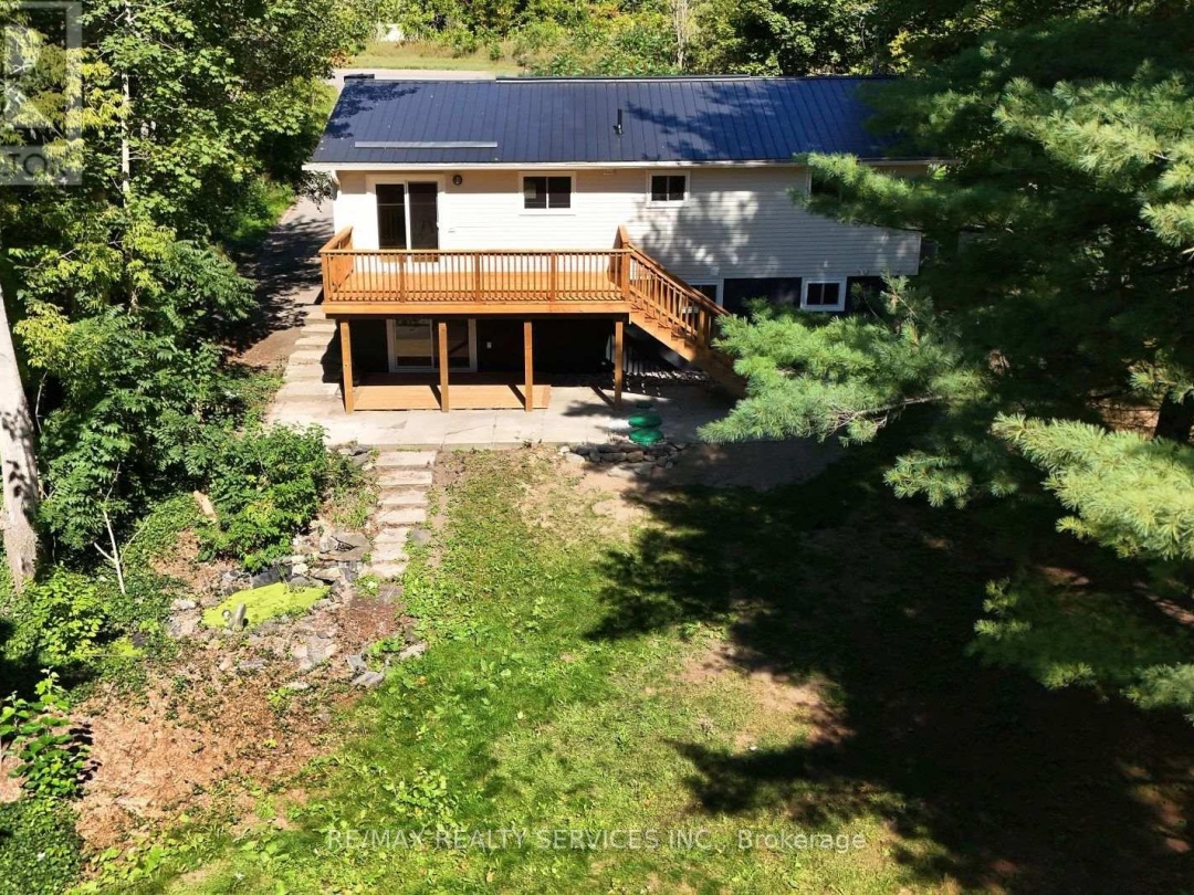 8570 HWY 12, 