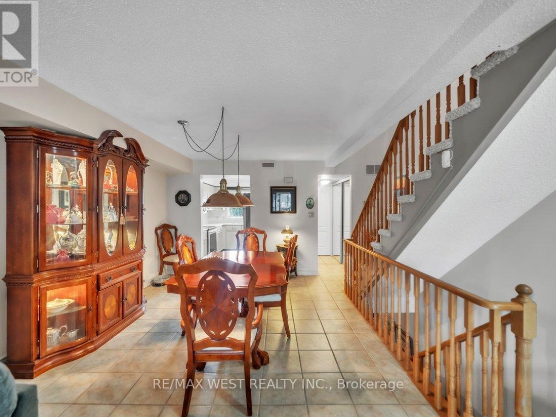 9 24 Laguna Parkway, Lake Simcoe