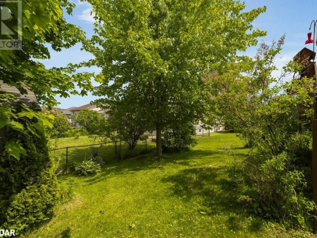 30 GEORGIAS Walk, 