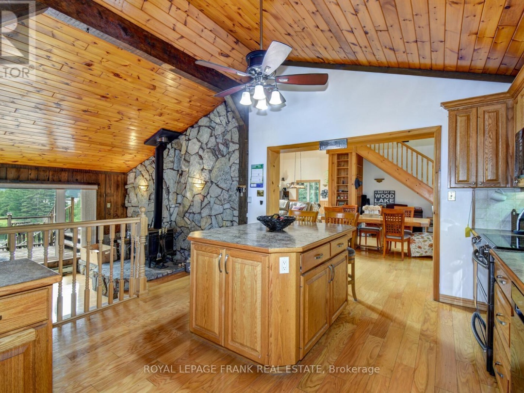 1013 MERRICK DRIVE, Wood Lake