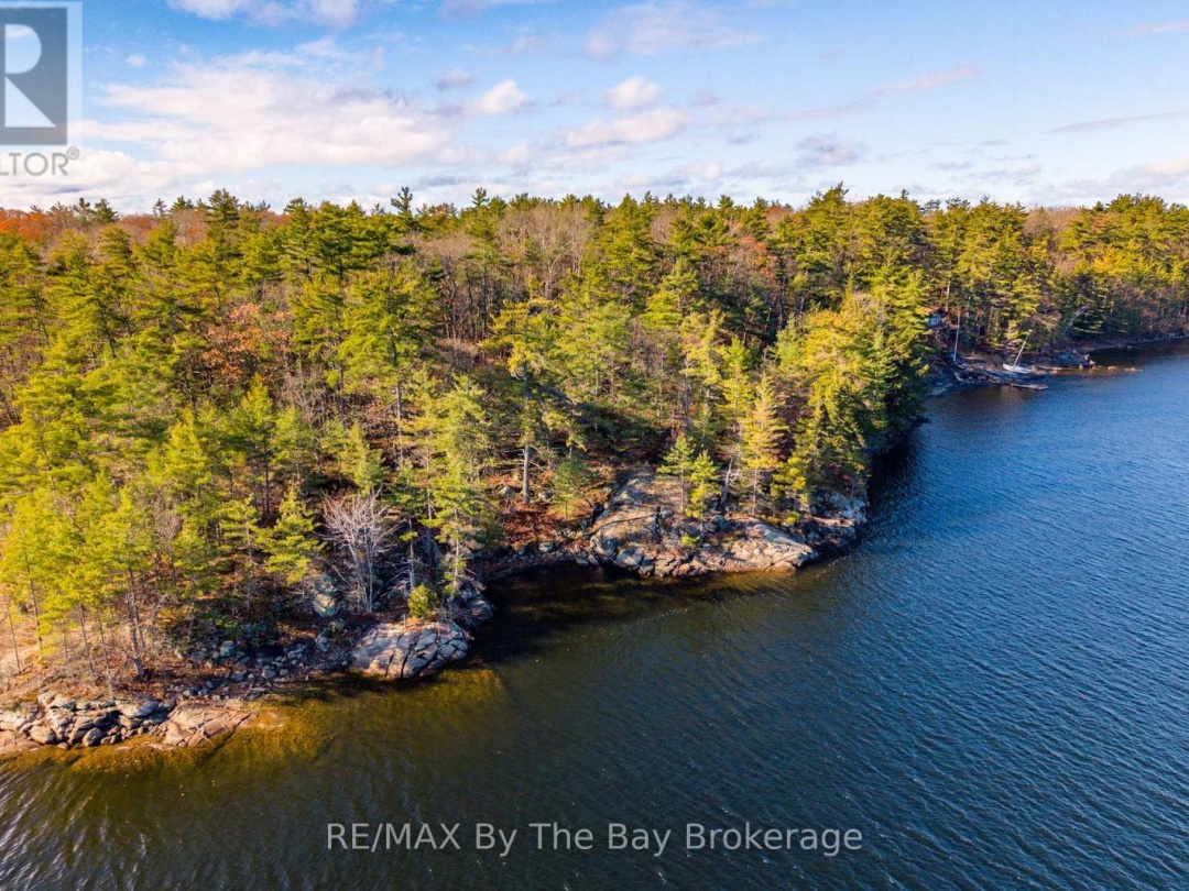 LOT 1 ISLAND 1810/BONE ISLAND,