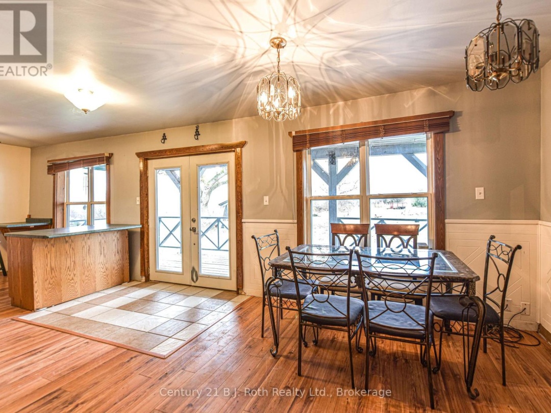5135 SIDEROAD 25, 
