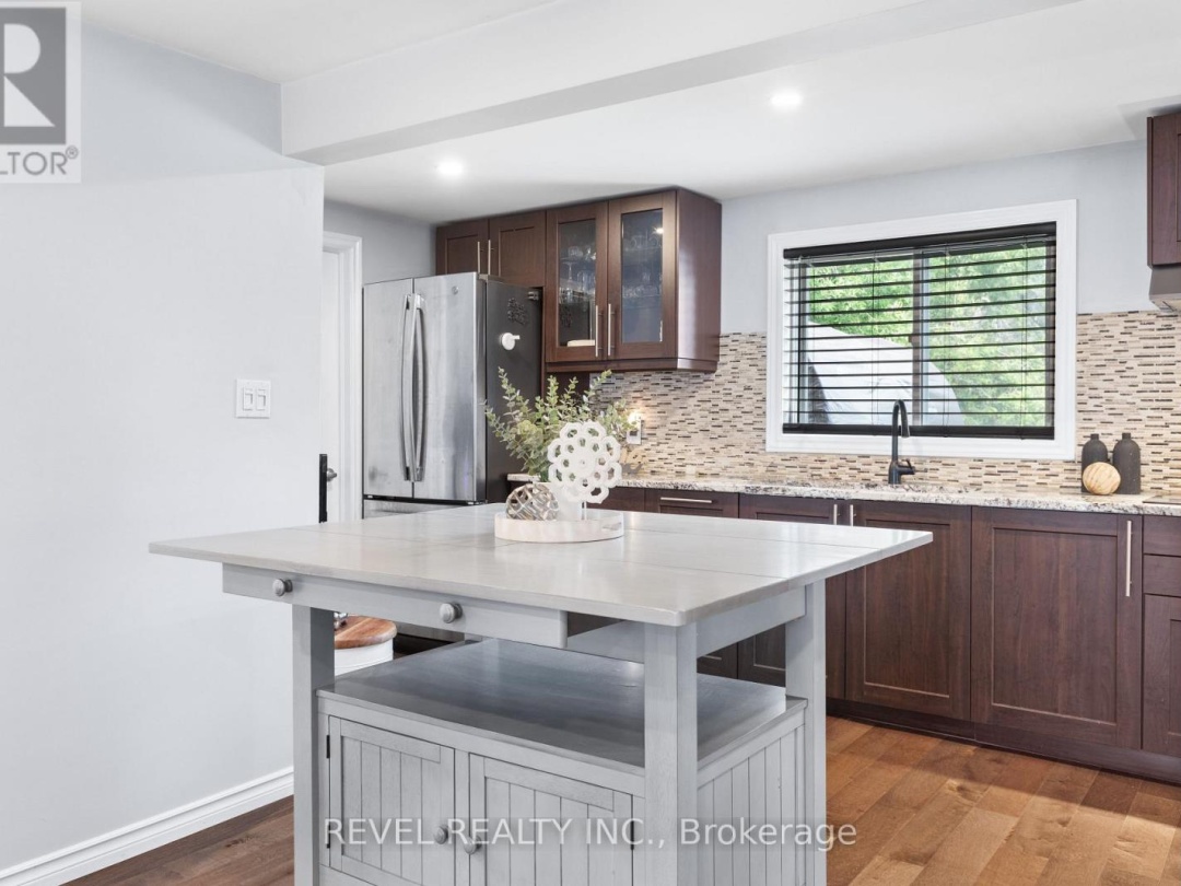411 LONG BEACH ROAD, 