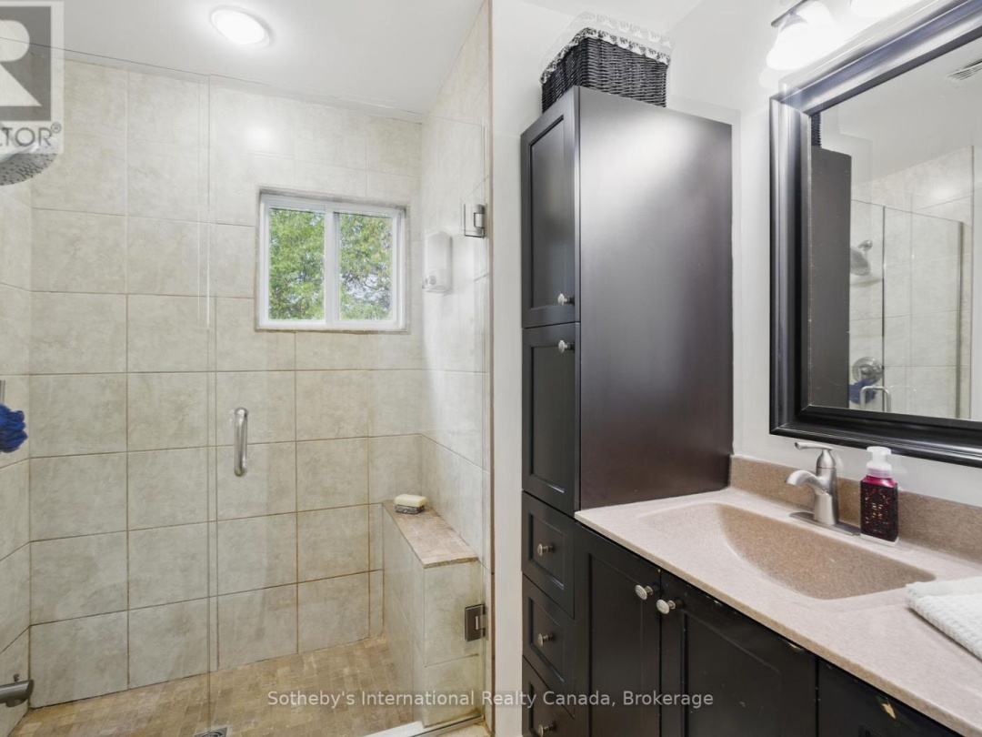 5270 Dean Trail, Severn Lake