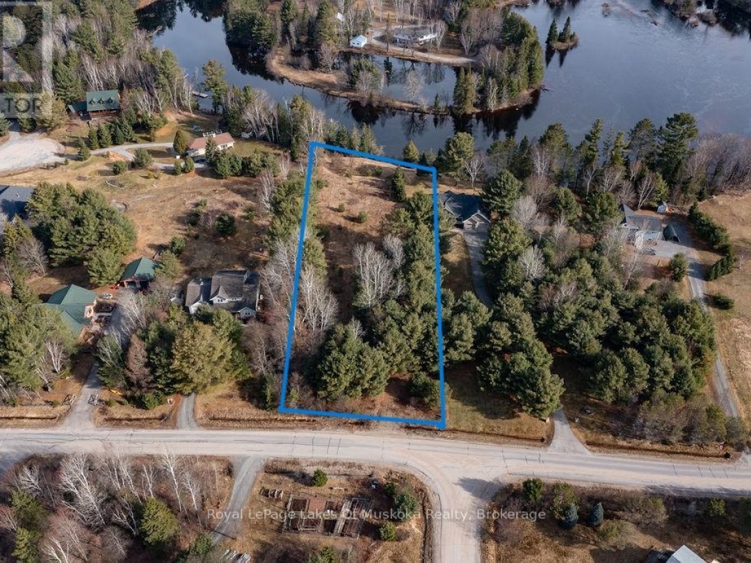18 Shellwood Shores Avenue, Lake Muskoka