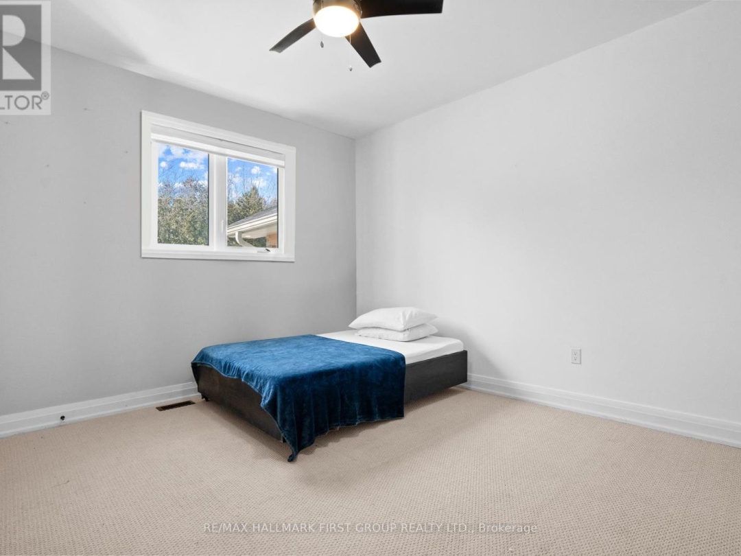 7 Duncan Drive, Canal Lake