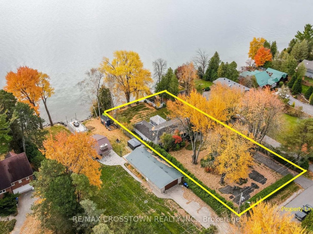155 Parkside Drive, Lake Simcoe