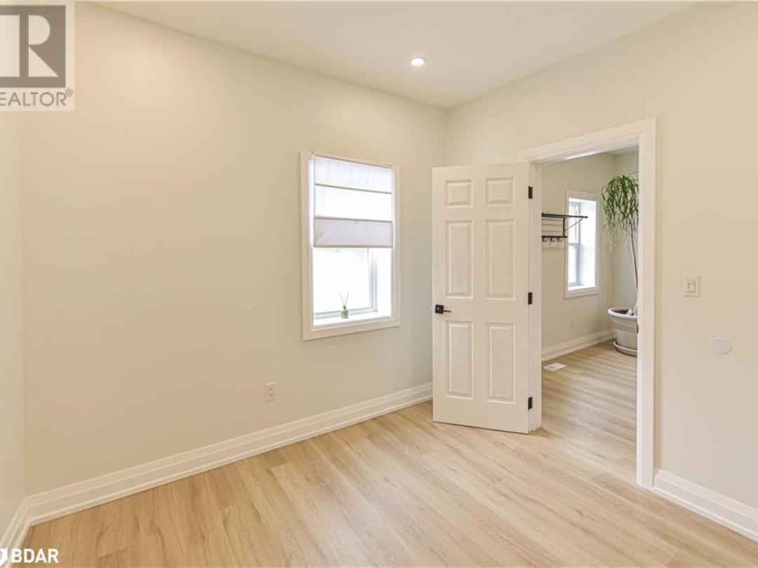 274 MISSISSAGA Street, Orillia