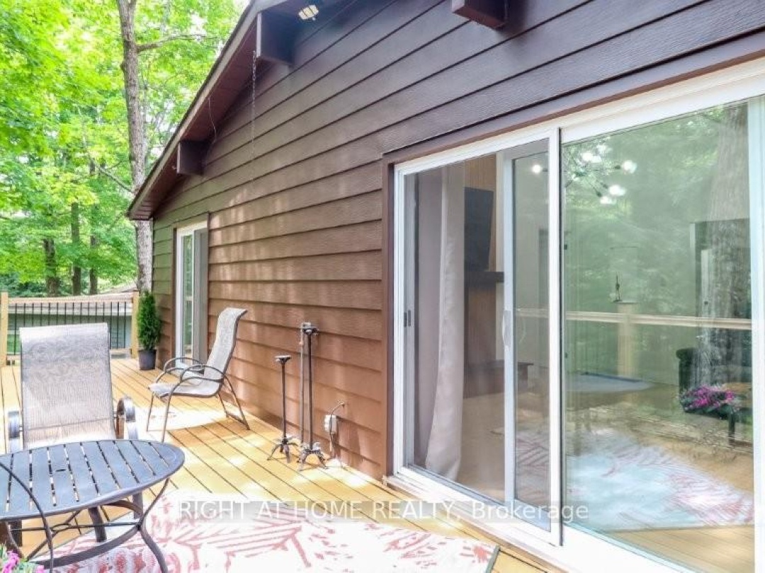 7459 ISLAND CRESCENT, 