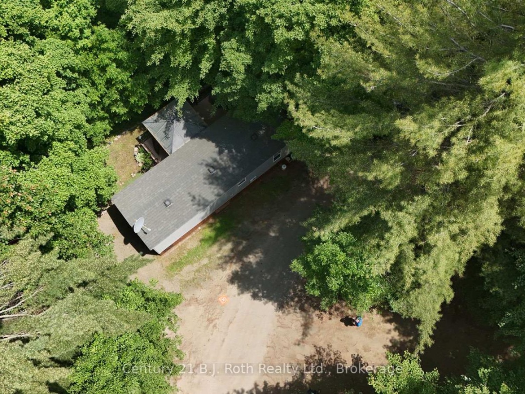 767 POPLAR CRESCENT, 