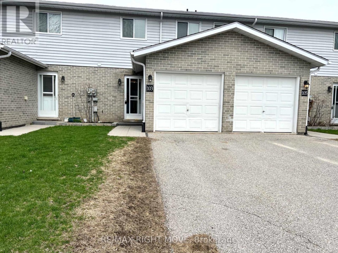 103 25 South Street, Orillia