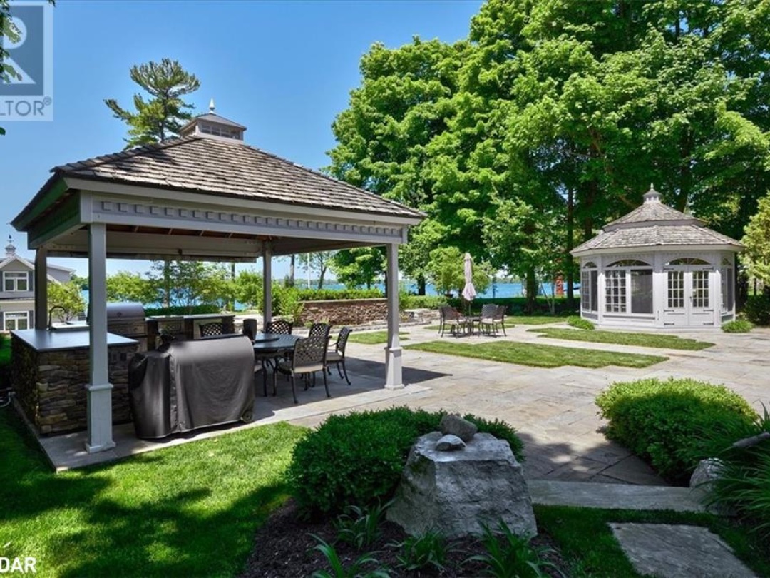 153 Creighton Street S, Lake Simcoe