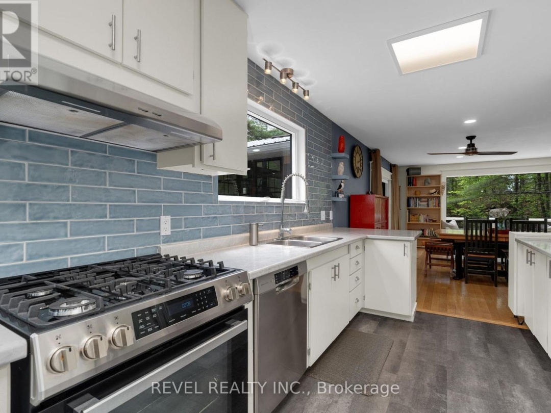 3248 MUSKOKA STREET, 