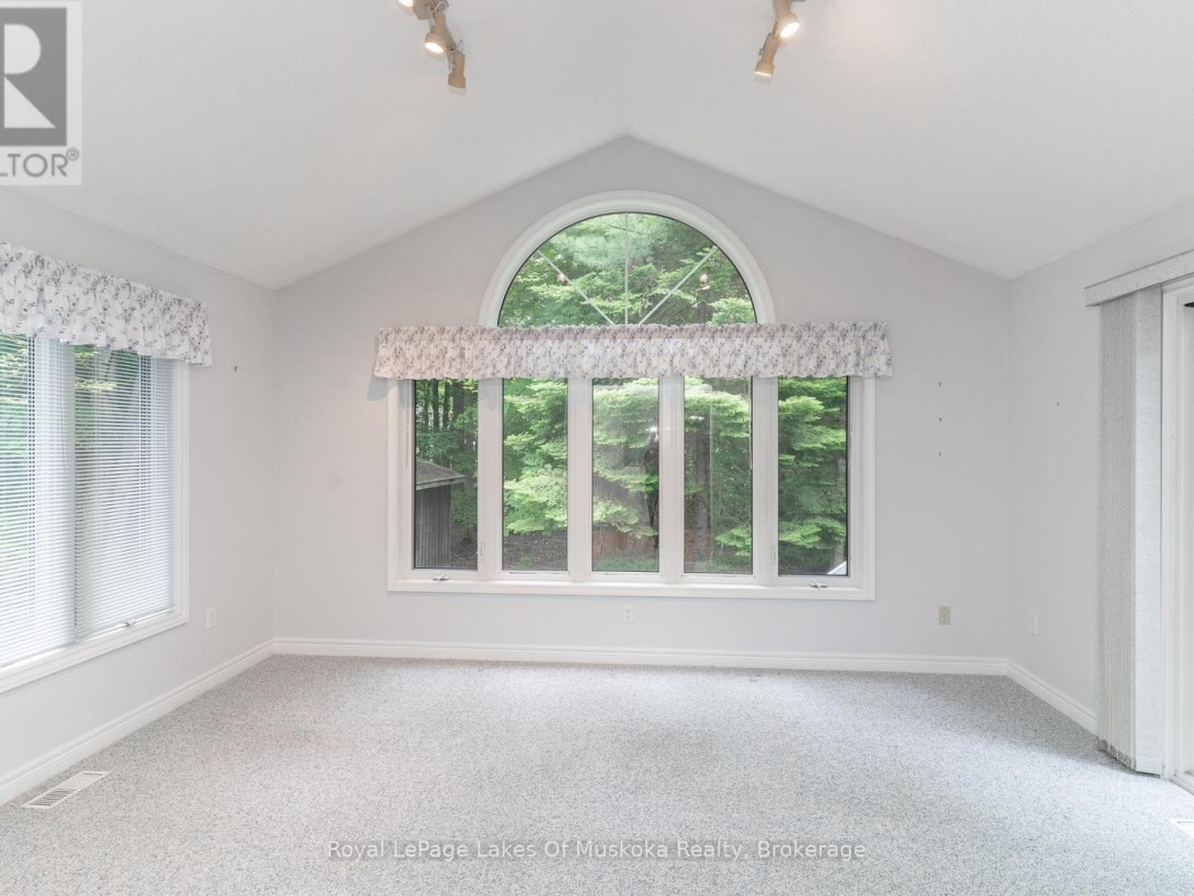 25 STONEHEDGE CLOSE, 