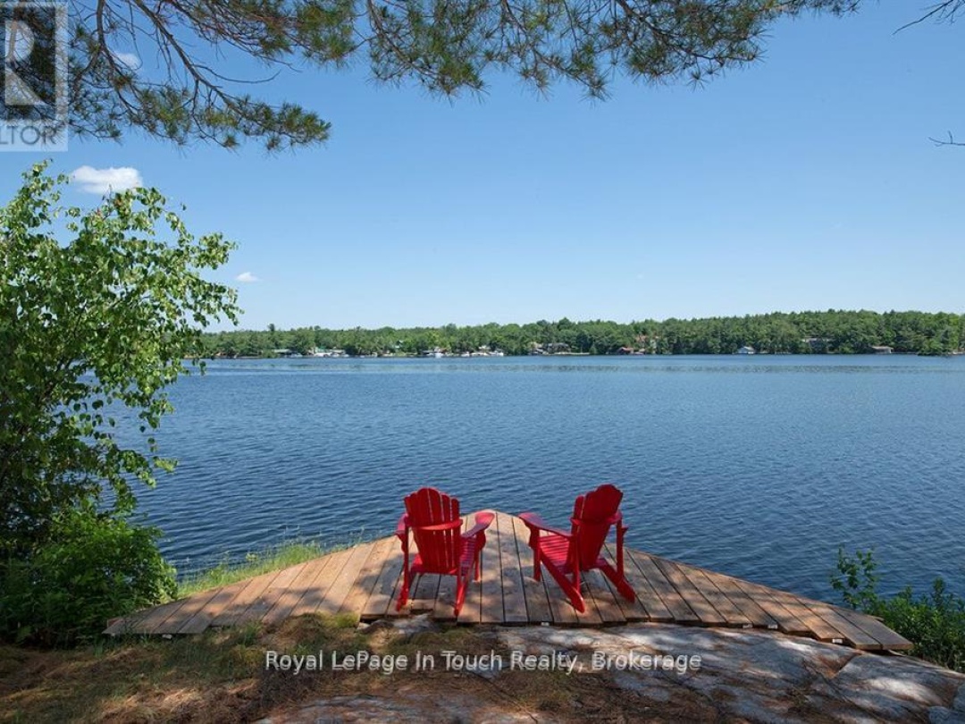 211 PICKEREL POINT ROAD, 