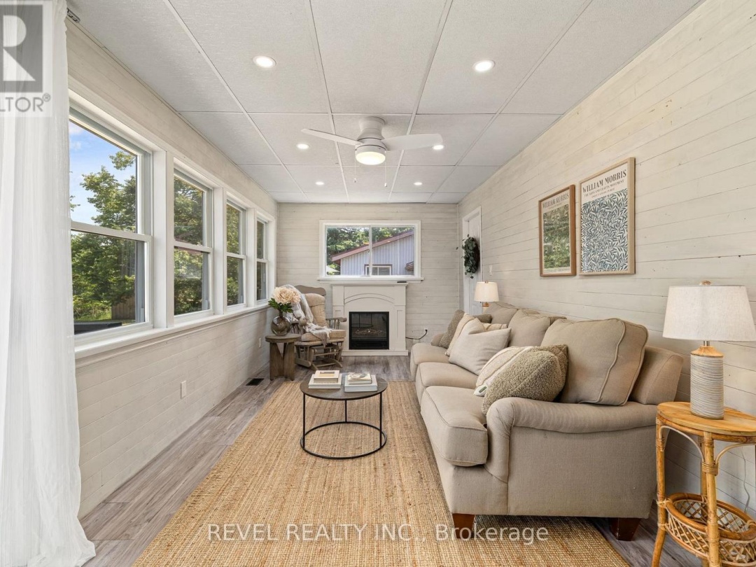 595 HICKORY BEACH ROAD, 