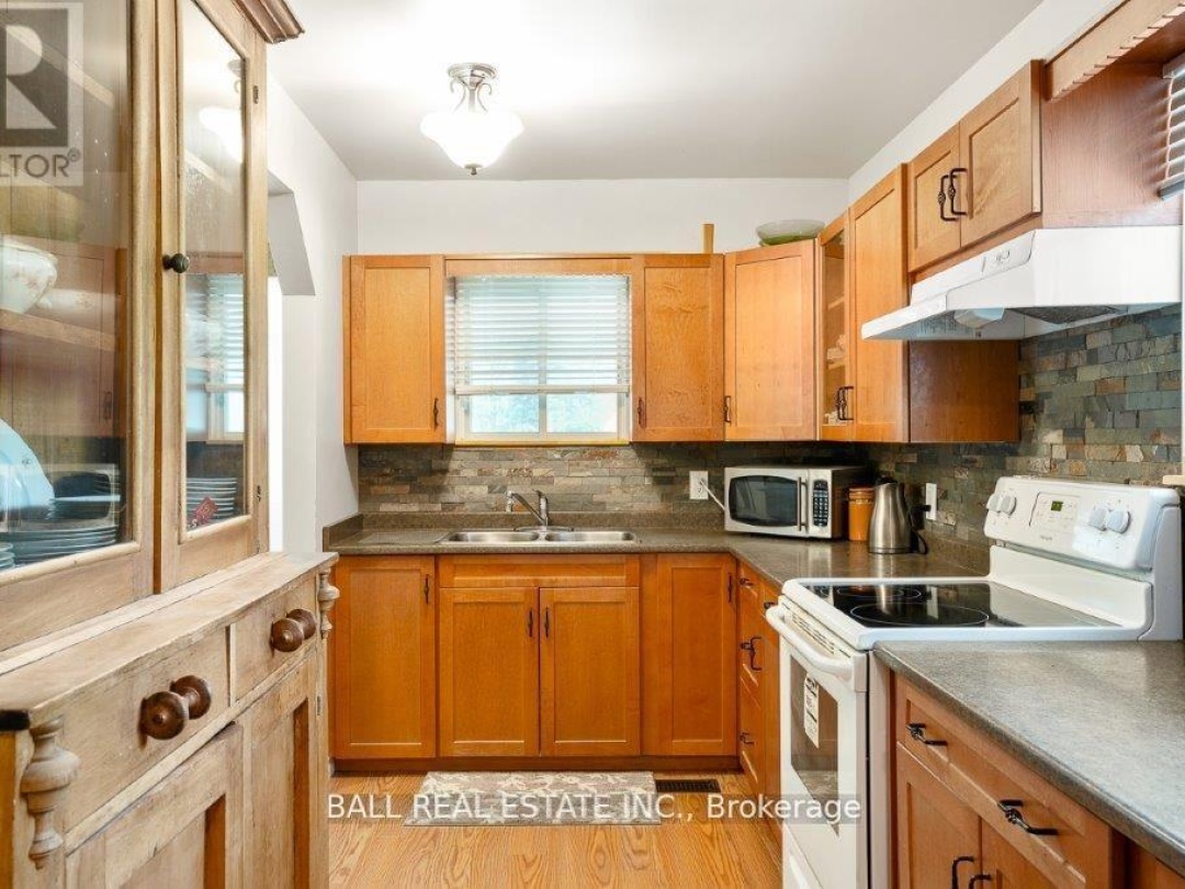 4263 LOOP ROAD, 