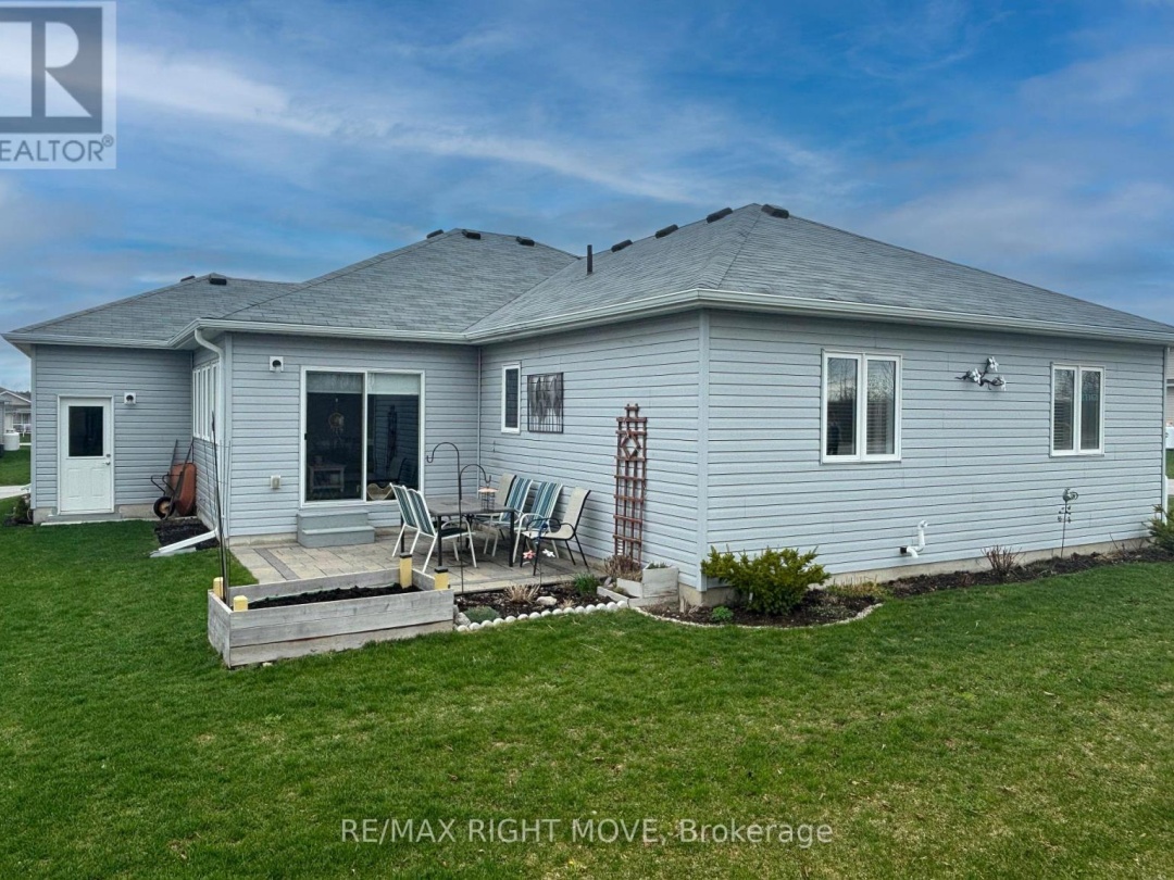 1 SINCLAIR CRESCENT, 