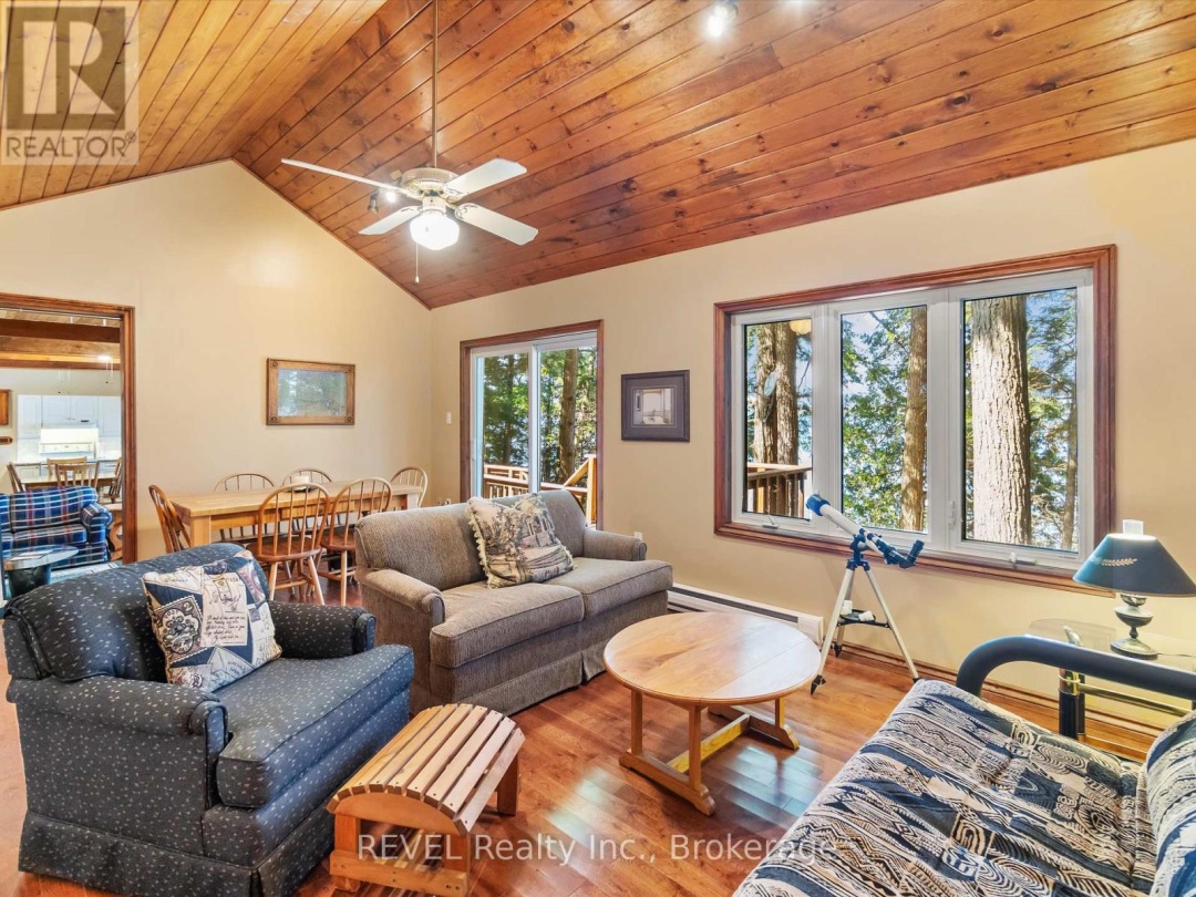 1077 Rignalls Road E, Wood Lake