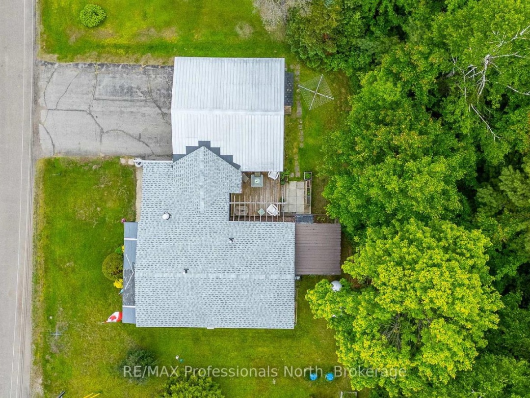 1025 SEVENTH LANE, 