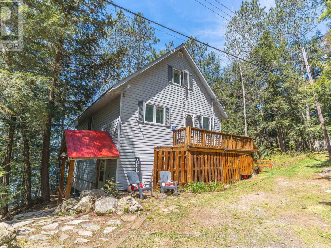 2766 Wilkinson Road, Kennisis Lake