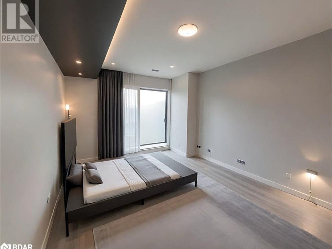 720 YONGE Street Unit# 205, 