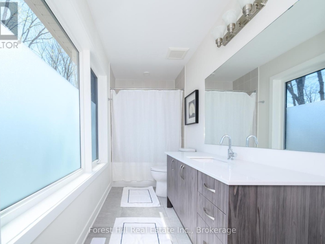 1002 Napier Court, Boyne Lake