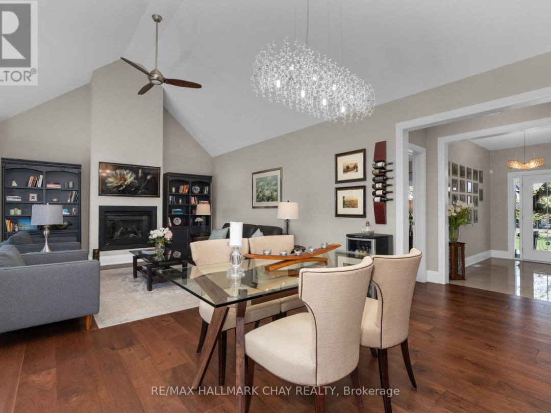 43 Thoroughbred Drive, Oro-Medonte