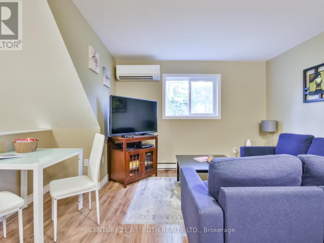 3371 LAKE ST. GEORGE BOULEVARD, 