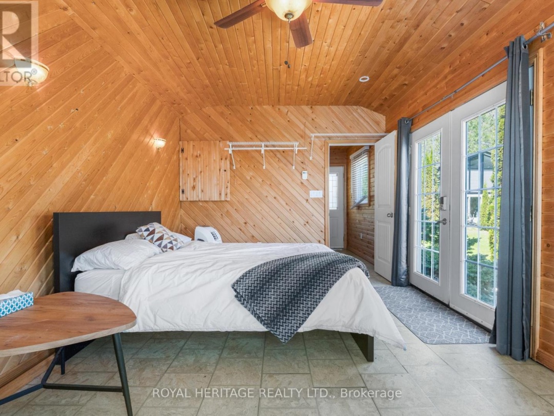 34 Hills Road, Pigeon Lake